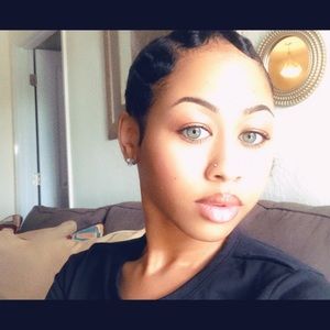 Meet your Posher, Ashli